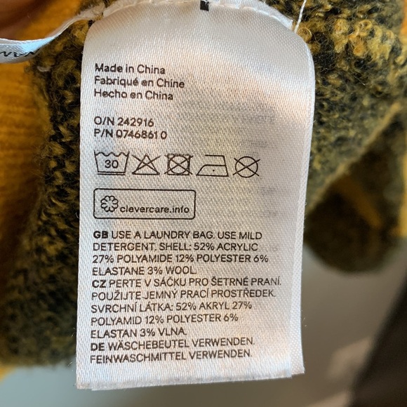 H & M Sweater Girls (10-12 years old) - Picture 3 of 4